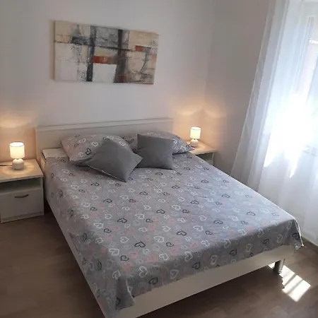By The Sea Marko Apartment Banj